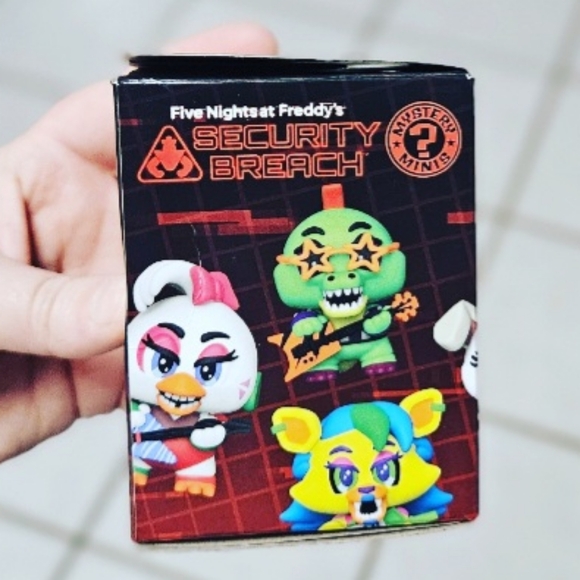 Funko Five Nights at Freddy's Security Breach Mystery Minis Montgomery Gator - Picture 11 of 13